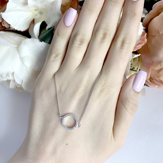 Серебряное колье с фианитами