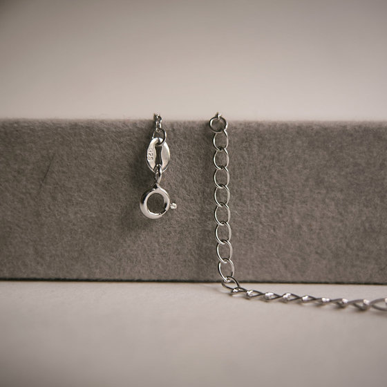 Silver necklace without stones