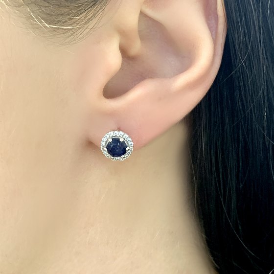 Серебряные серьги с сапфиром 1.679ct