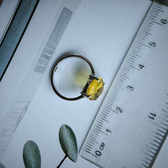 Silver ring with a 4.178 ct nano citrine
