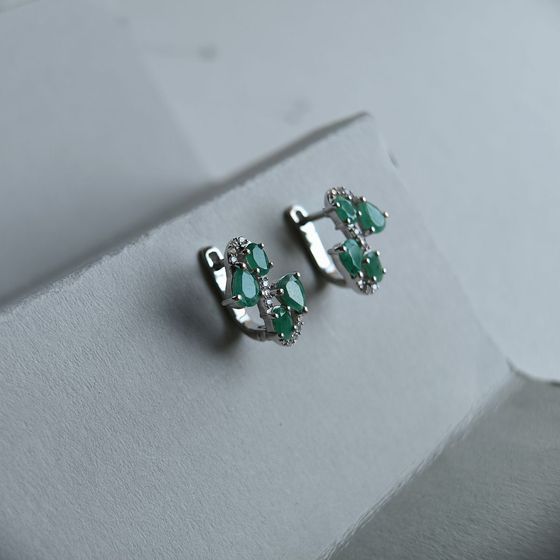 Серебряные серьги с изумрудом 2.622ct