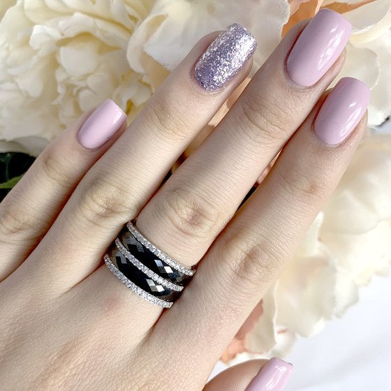 Silver ring with ceramics