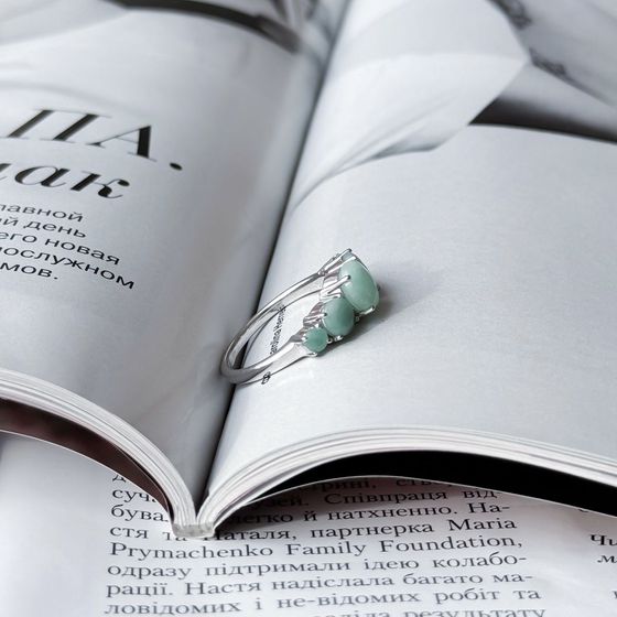 Серебряное кольцо с изумрудом 2.495ct