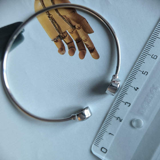 Silver bracelet with sapphire 6.438ct