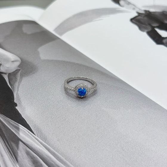 Серебряное кольцо с опалом 0.573ct