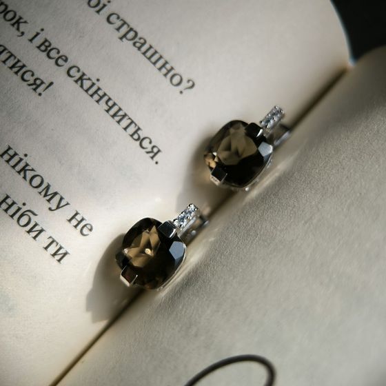 Silver earrings with smoky quartz (5.613 carats) and cubic zirconia