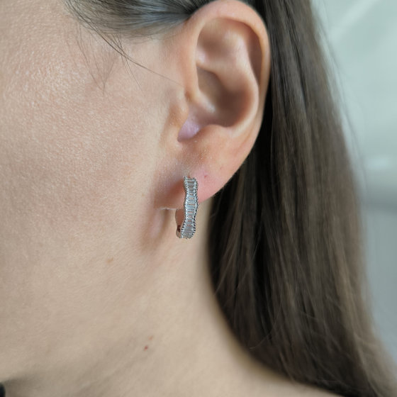 Silver earrings with cubic zirconia