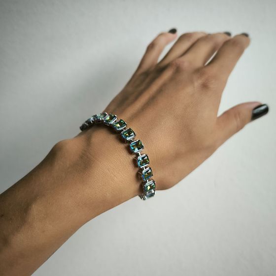 Silver bracelet with mystic topaz