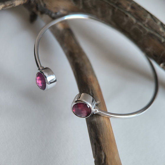 Серебряный браслет с рубином 7ct