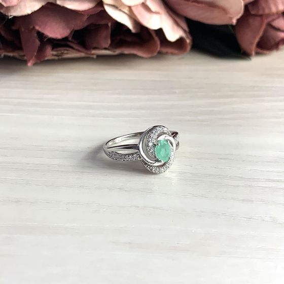 Серебряное кольцо с изумрудом 0.737ct