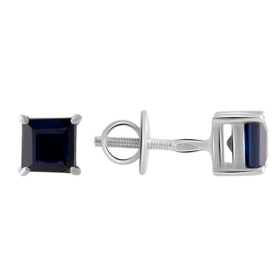 Silver Earrings with a 1.565-carat Sapphire