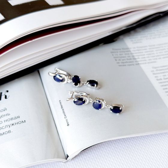 Срібні сережки з сапфіром 10.445ct, фіанітами