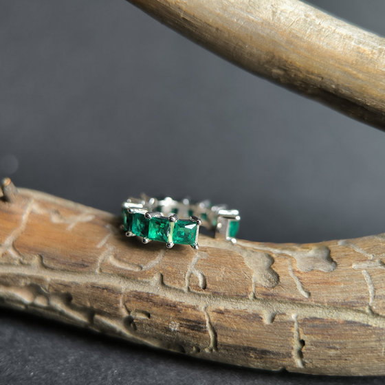 Silver earrings with cubic zirconia
