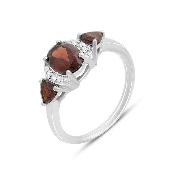 Silver Ring with a 2.162-carat Garnet
