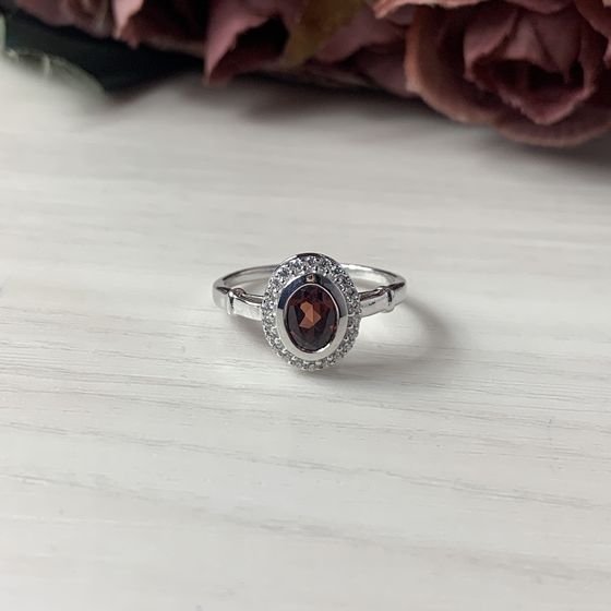 Серебряное кольцо с гранатом 1.255ct