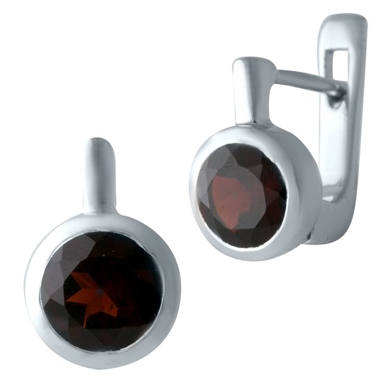 Silver earrings with garnet (1.974 carats)