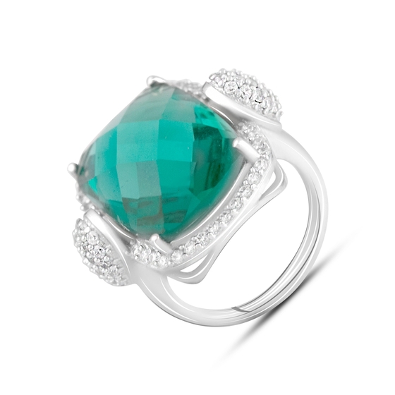 Silver ring with emerald nano
