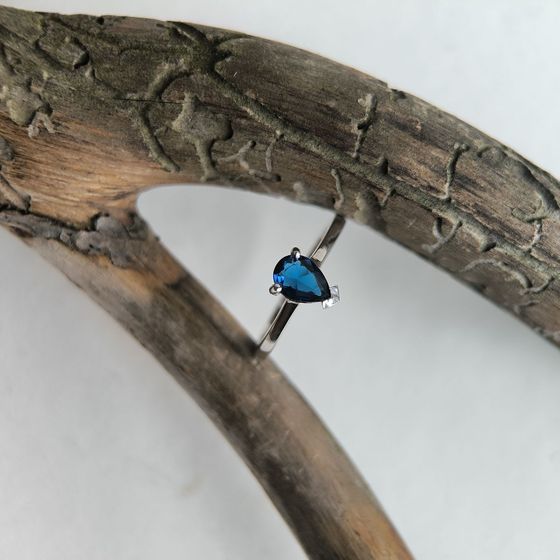 Срібна каблучка із сапфіром nano 0.517ct