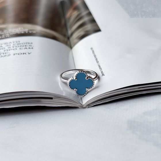 Silver ring with turquoise