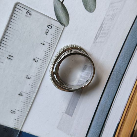 Silver Ring with Fianites
